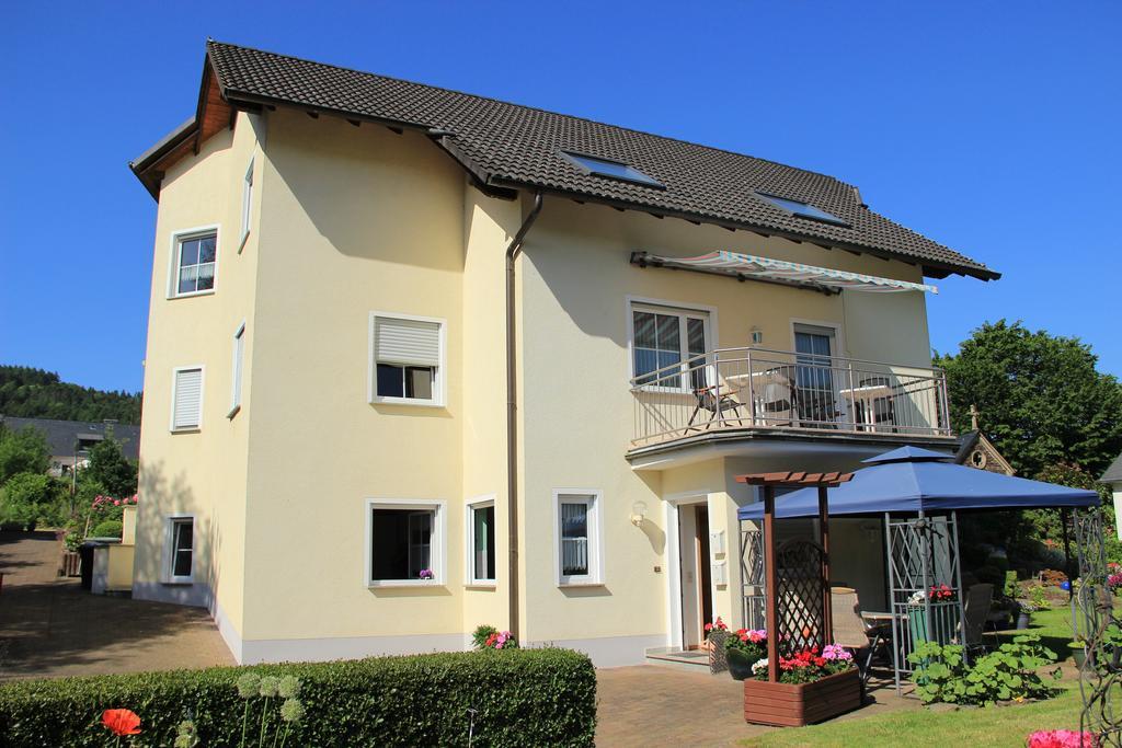 Gaestehaus Ehses Bernkastel-Kues Exteriör bild